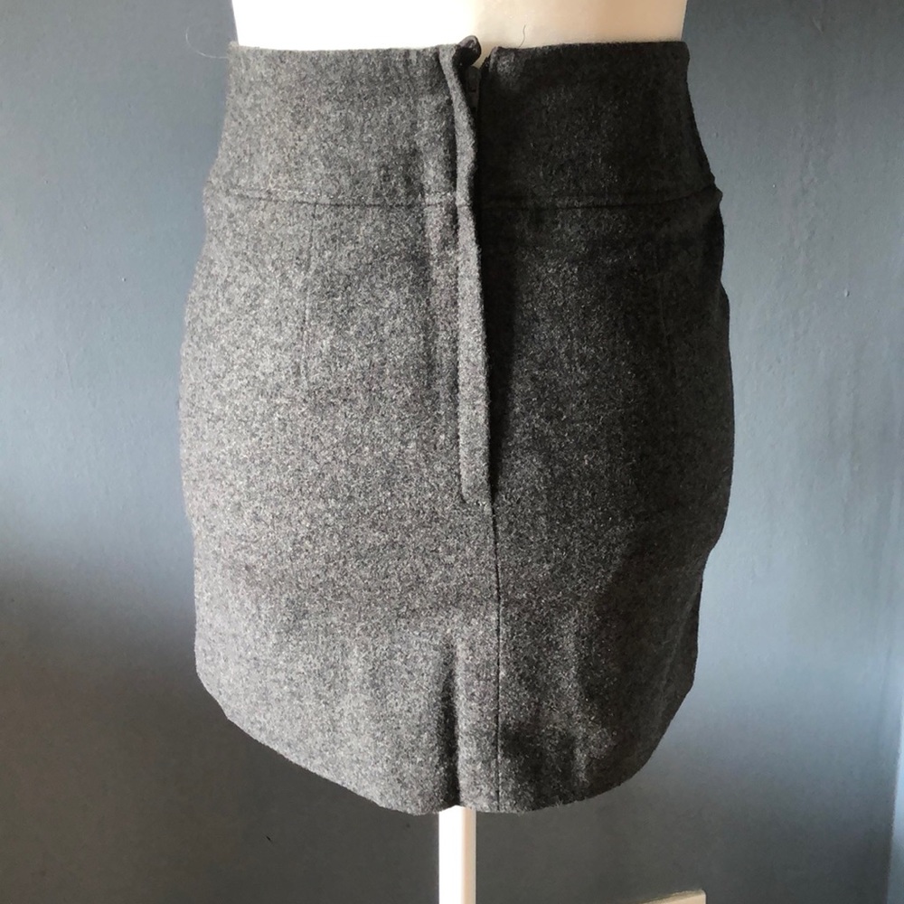 H&M mini skirt - Picture 4 of 4